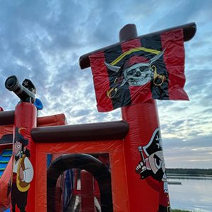 hüpfburg pirat mega multiplay