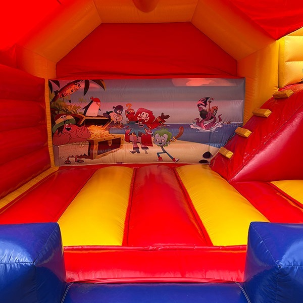 Hüpfburg pirateninsel mit rutsche rückwand 2
