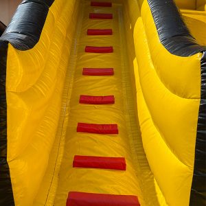 hüpfburg piratenschiff 8x4 treppe unten